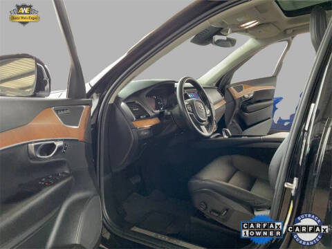 2023 Volvo XC90 B5 Plus Bright Theme