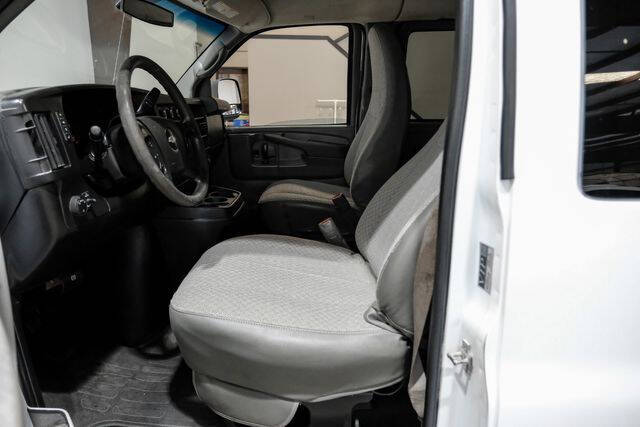 2013 Chevrolet Express LT 3500