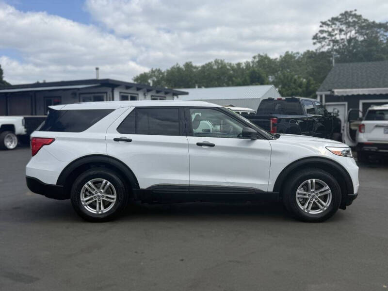 2022 Ford Explorer