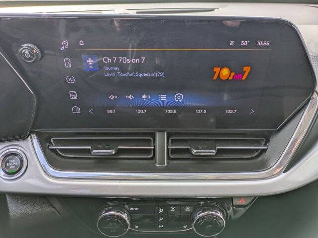2025 Chevrolet Trax LT