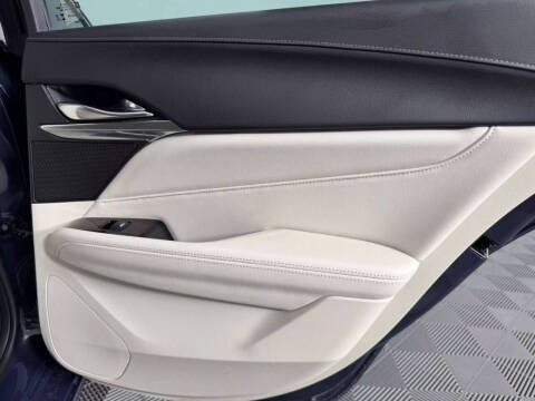 2024 Cadillac CT4 Luxury