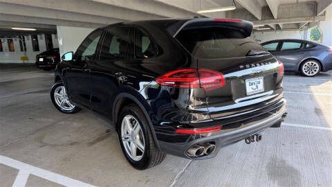 2016 Porsche Cayenne S