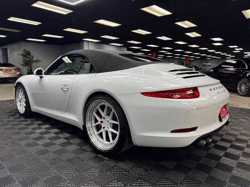 2015 Porsche 911 Carrera S