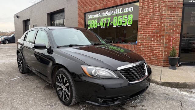 2014 Chrysler 200 for sale at Xtreme Auto Sales LLC in Chesterfield MI