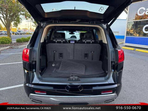 2017 GMC Acadia Denali