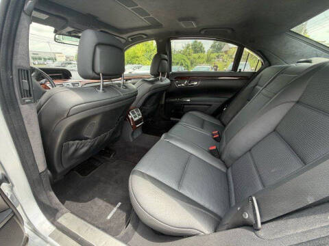2009 Mercedes-Benz S-Class S 63 AMG