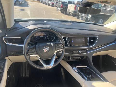 2022 Buick Enclave Premium