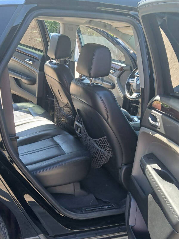 2011 Cadillac SRX Performance Collection