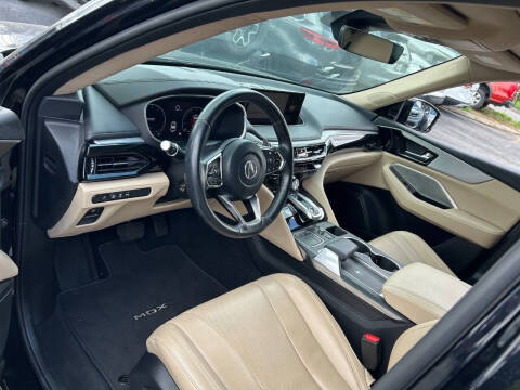 2022 Acura MDX w/Tech