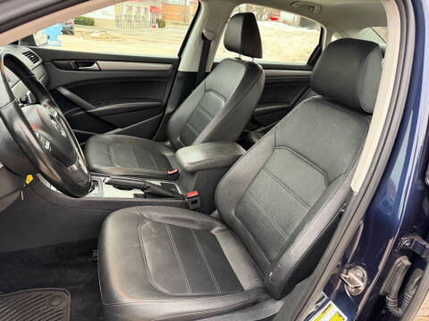 2014 Volkswagen Passat 1.8T SE PZEV