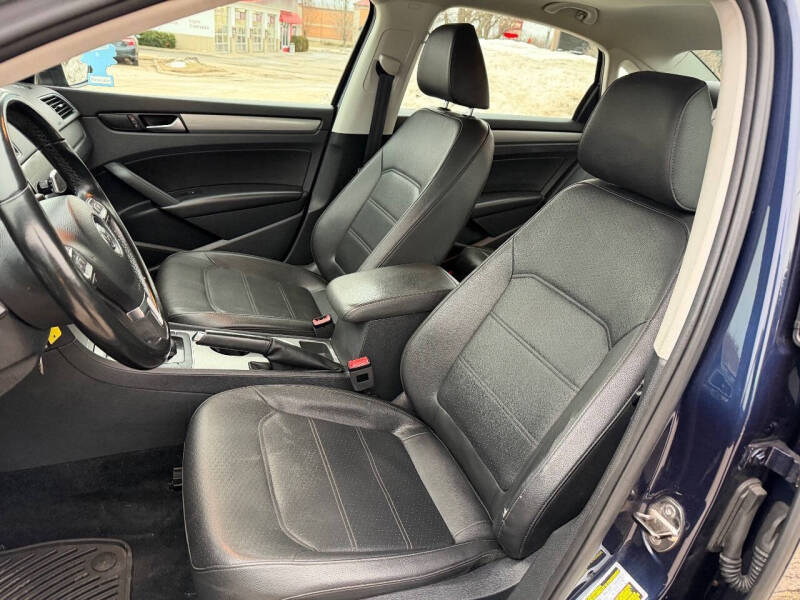 2014 Volkswagen Passat 1.8T SE PZEV