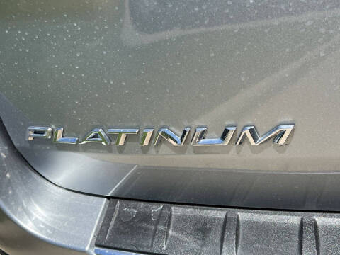 2023 Ford Explorer Platinum