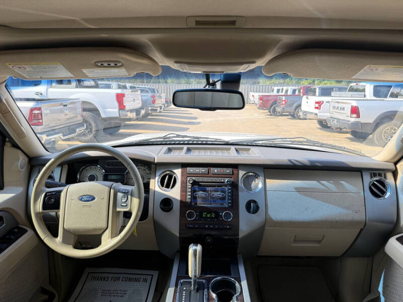 2013 Ford Expedition EL XLT