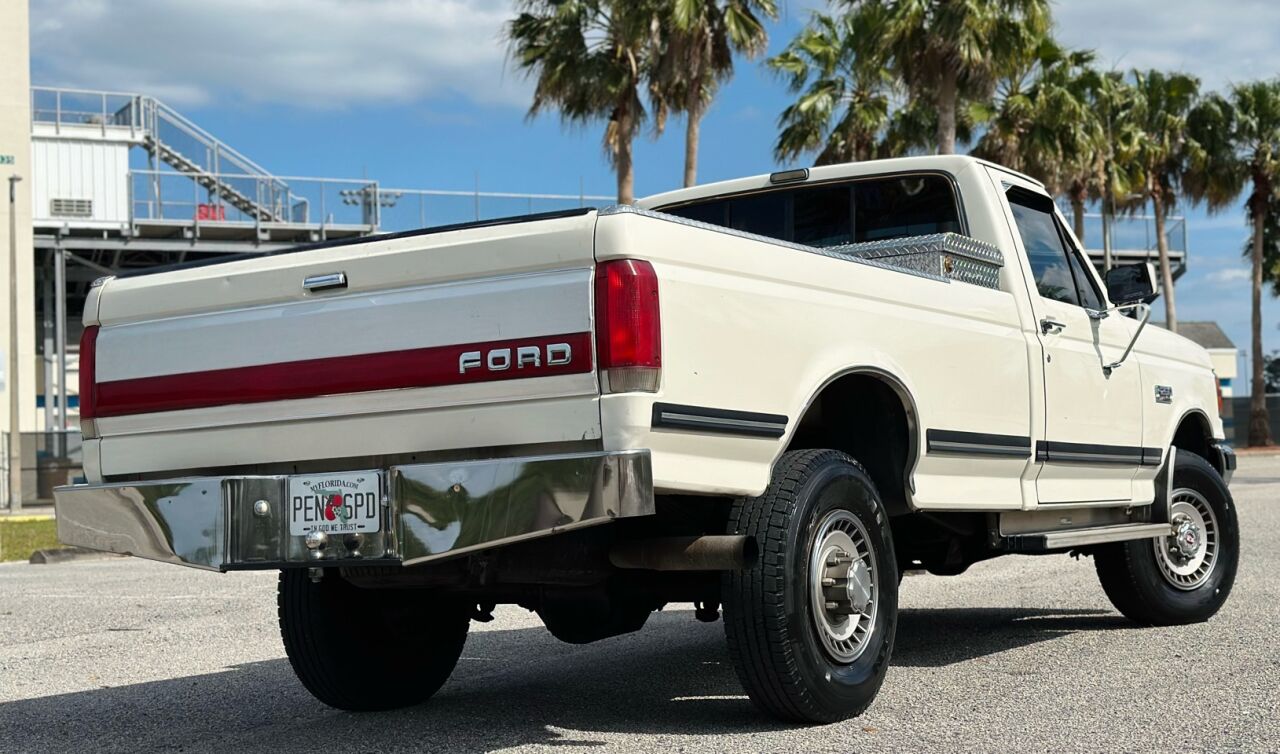 1990 Ford F-250 8