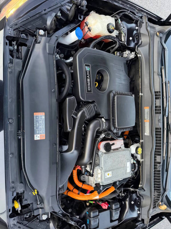 2020 Ford Fusion Hybrid SE