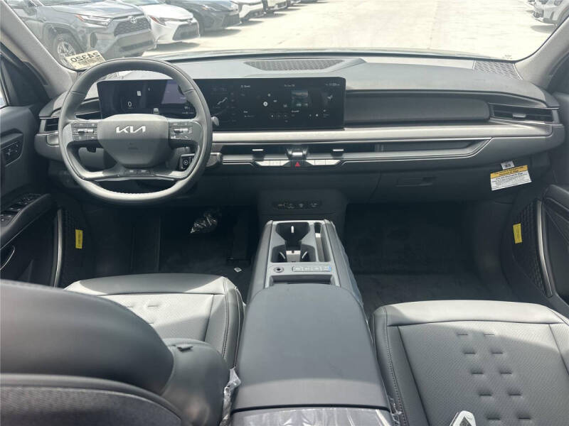 2026 Kia EV9 Wind