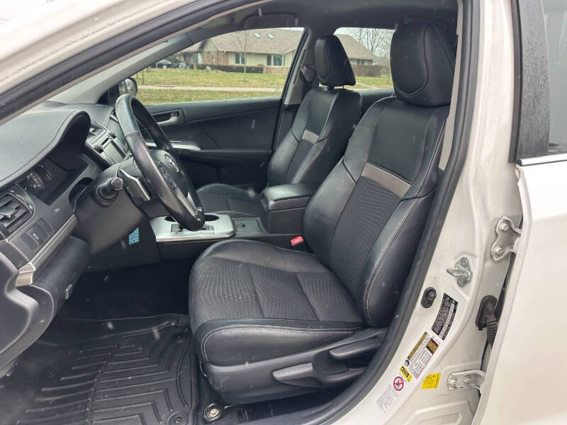 2012 Toyota Camry SE