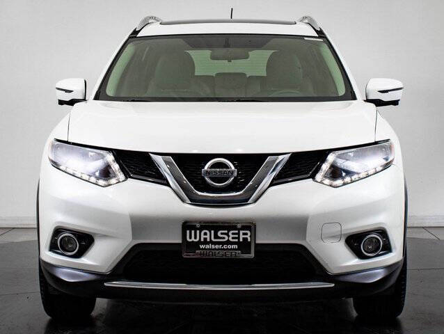 2016 Nissan Rogue SV
