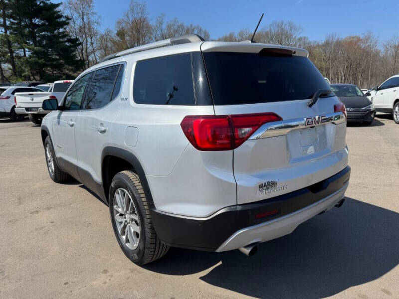 2017 GMC Acadia SLE-2