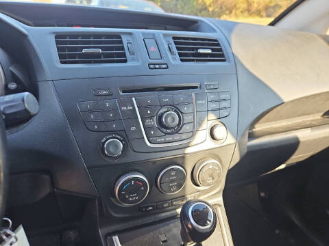 2013 Mazda MAZDA5 Touring