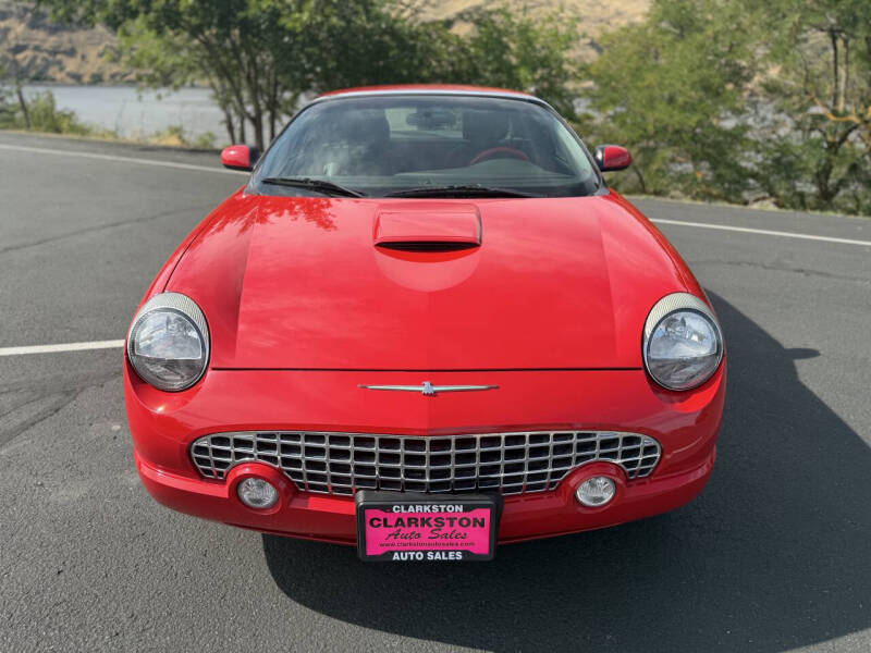 2002 Ford Thunderbird Deluxe