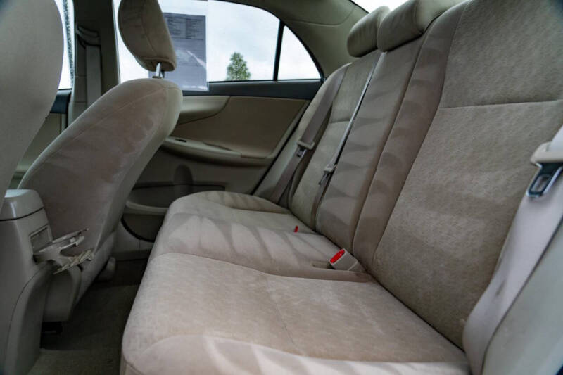 2009 Toyota Corolla LE