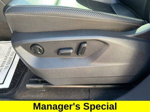 2022 Volkswagen Atlas Cross Sport SE 4Motion