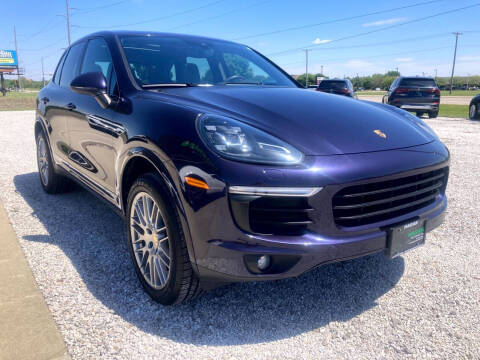 2017 Porsche Cayenne Platinum Edition