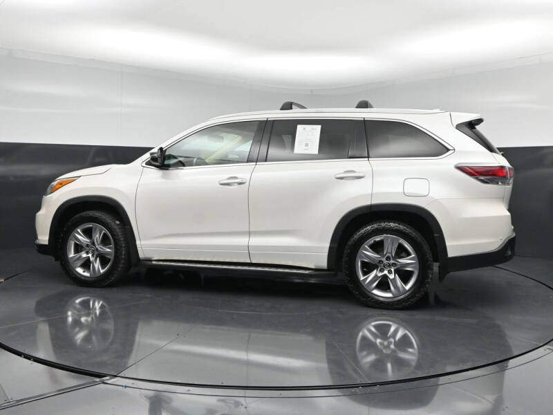 2016 Toyota Highlander