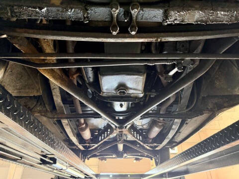 1948 Ford Super Deluxe