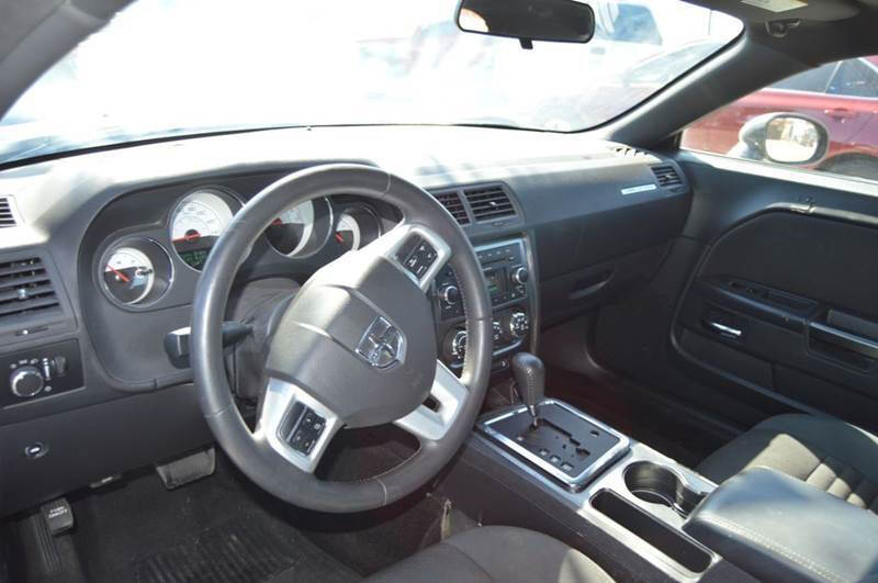 2014 Dodge Challenger SXT