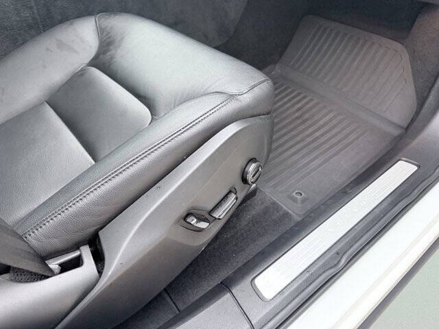 2023 Volvo XC60 B5 Core