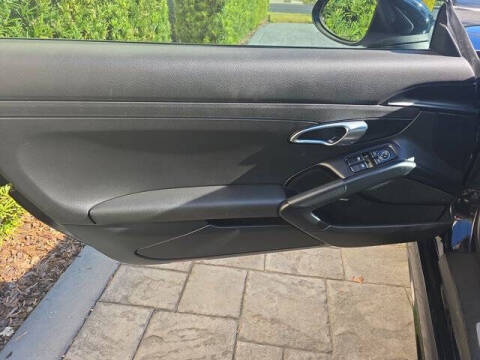 2019 Porsche 718 Cayman