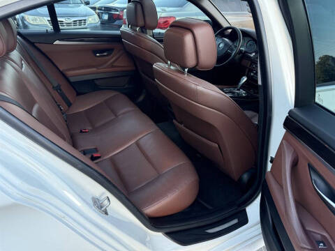 2013 BMW 5 Series 528i