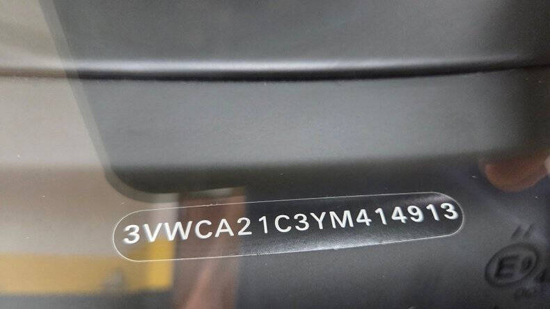 2000 Volkswagen New Beetle GLS