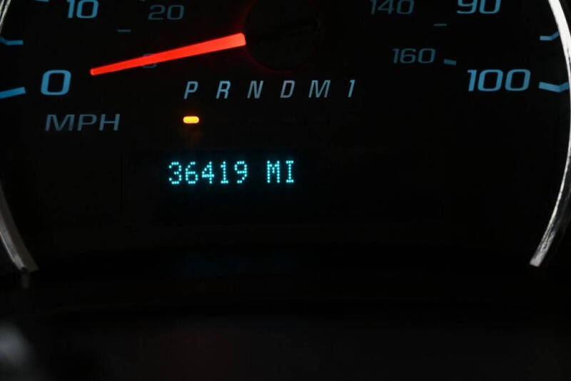 2023 Chevrolet Express 2500