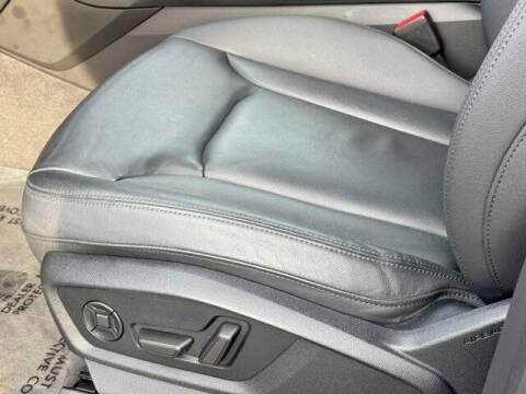 2023 Audi Q7 quattro Premium Plus 55 TFSI