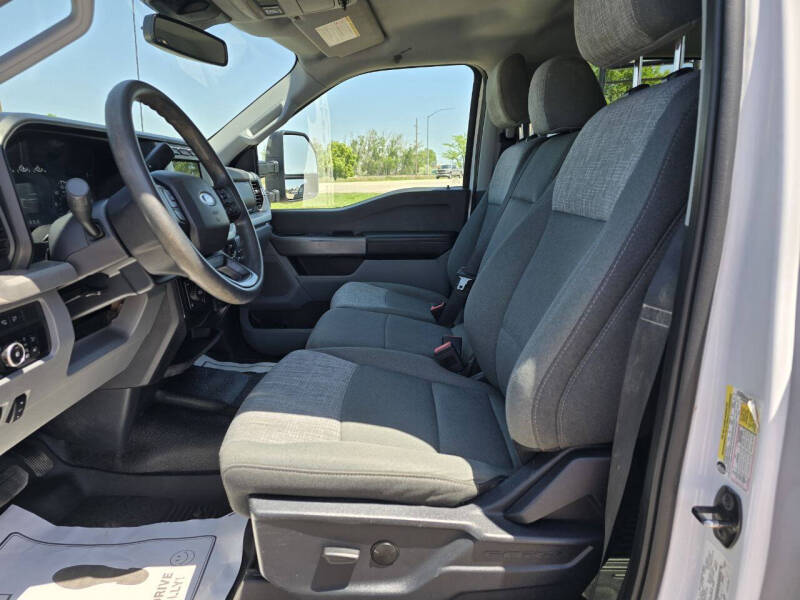 2023 Ford F-350 Super Duty XLT