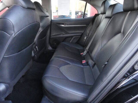 2022 Toyota Camry Hybrid XLE