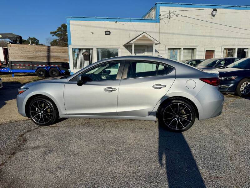 2017 Mazda MAZDA3 Touring