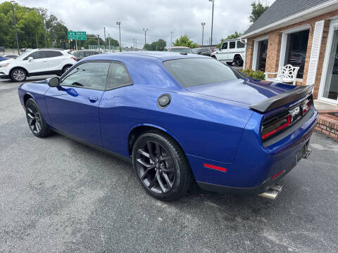 2021 Dodge Challenger SXT