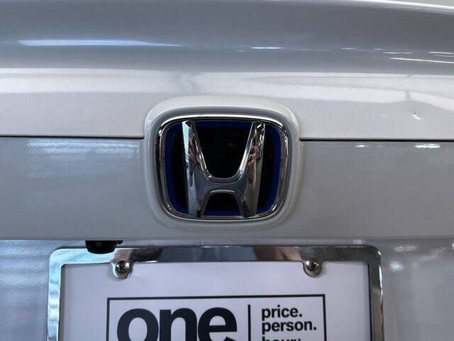 2022 Honda Accord Hybrid Touring