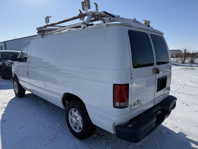 2014 Ford E-Series E-150