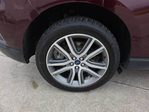 2022 Ford Edge Titanium