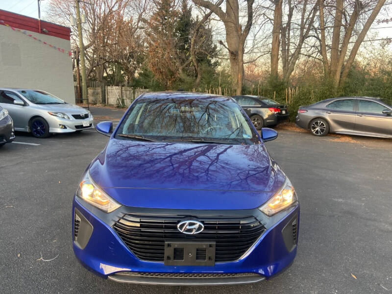 2019 Hyundai Ioniq Hybrid for sale at FIRST CLASS AUTO in Arlington VA