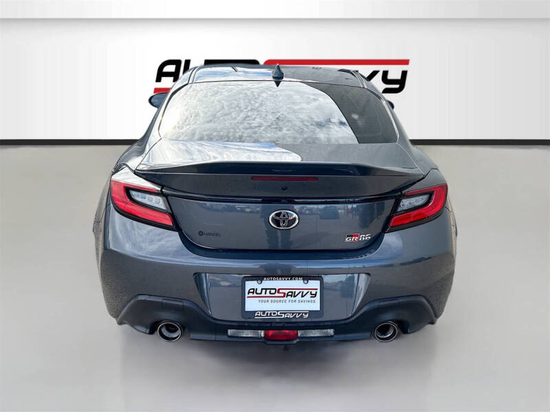 2025 Toyota GR86 Premium