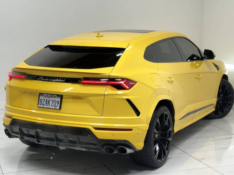 2021 Lamborghini Urus