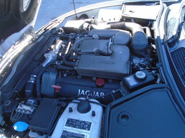 2001 Jaguar XKR Silverstone