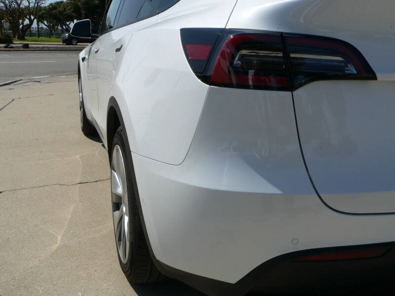 2022 Tesla Model Y Long Range