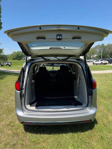 2018 Chrysler Pacifica Touring L